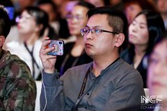 常宏設計師侯俊晨、王飛—— “CCFA新消費論壇-2019中國特許加盟大會”交流學習